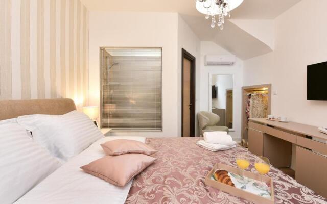 Harvey's luxury rooms