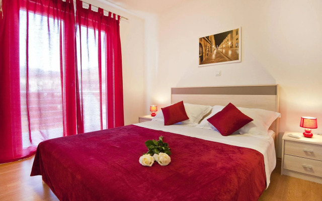 California Apartments