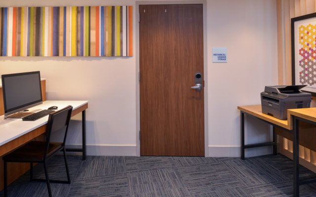Holiday Inn Express Spring Hill by IHG