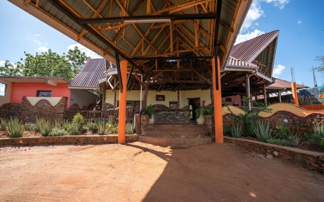 Tsavo Lodge Voi