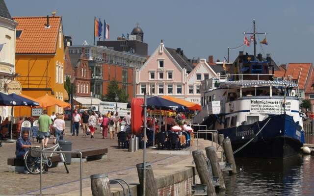 Holiday Apartment Oystercatcher