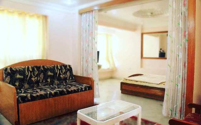 Hotel Vishwamitra