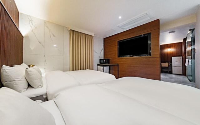 Browndot Hotel Osan