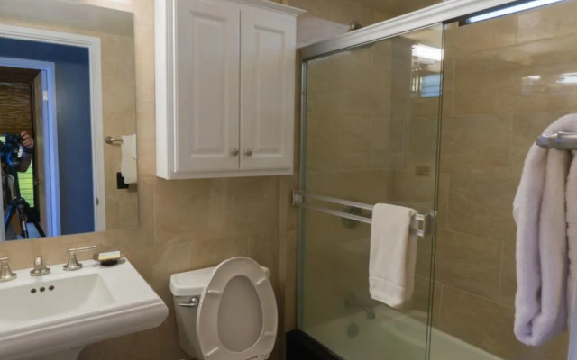 Poipu Shores B201 By Redawning