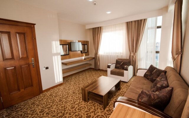 Grand Hotel And Convention Centre Karaman