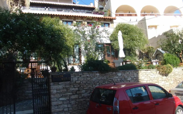 Notis Hotel