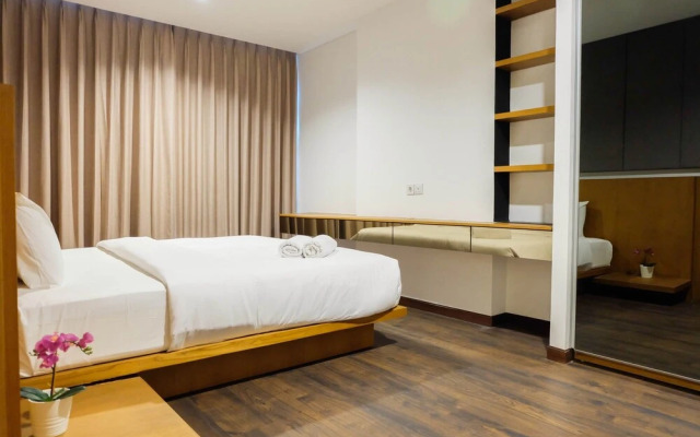 Spacious Elegant 3br Veranda Residence @ Puri Apartment