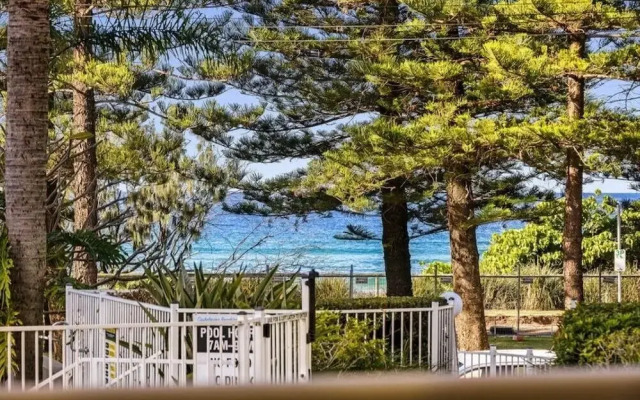 Cashelmara on the Beach 3 Bedroom Escape