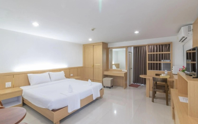 Siam Privi Hotel