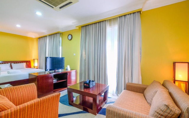 Comfort And Cozy Studio At Roosseno Plaza Apartment