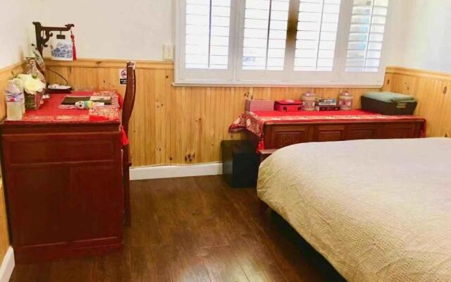 LAX Teresa B&B