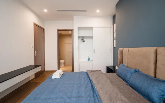 Homefromhome Skylake Apartment