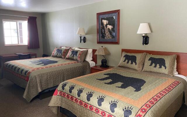 Antlers Lodge