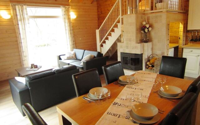 Cozy Chalet in Oignies-en-Thierache with Sauna