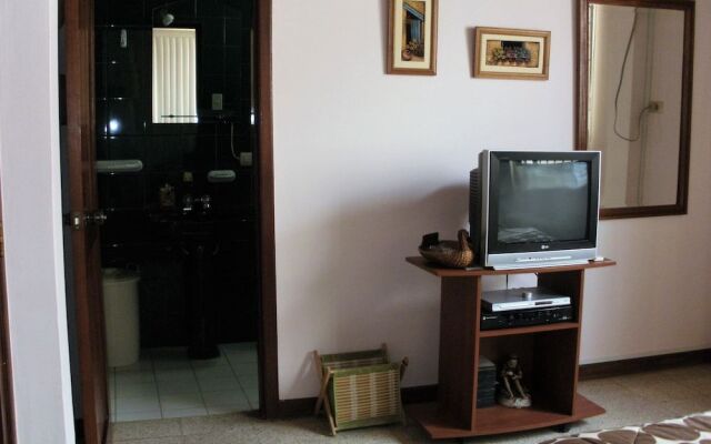 Cesar's House Salinas