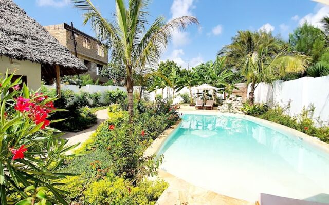 ARYA Boutique Resort