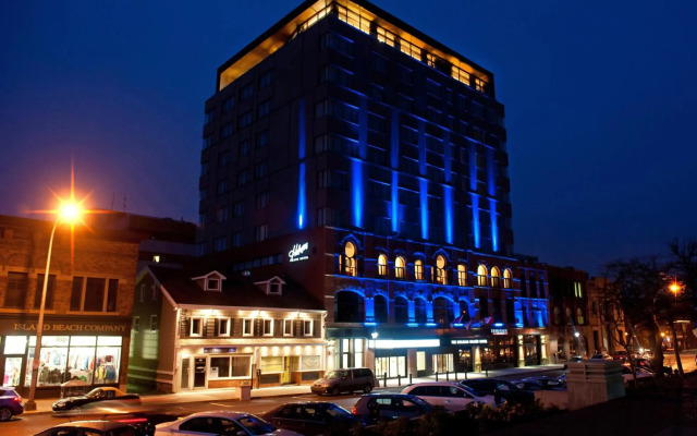 The Holman Grand Hotel