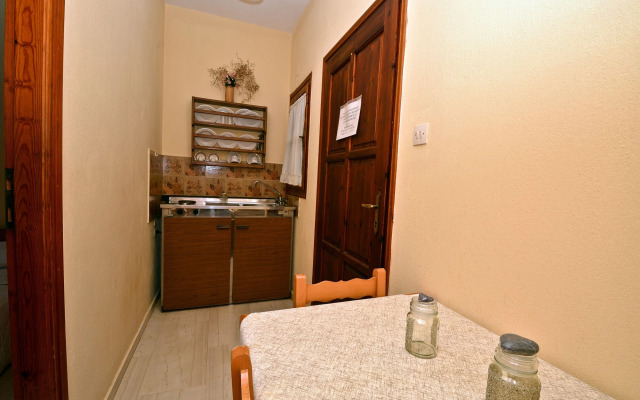 Nina Apartments