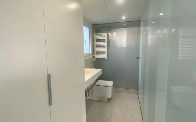 Modern Penthouse With Views Near Paseo De Gracia By Myrentalhost