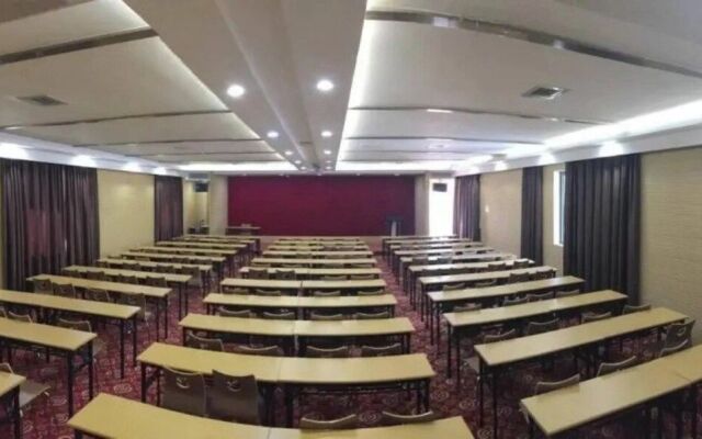 Wenxing Hotel Chain Dongguan Qifeng