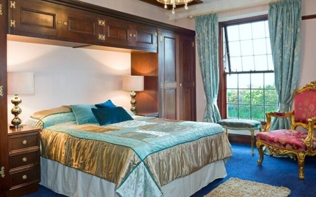 Redhill House Boutique Hotel Bristol Airport
