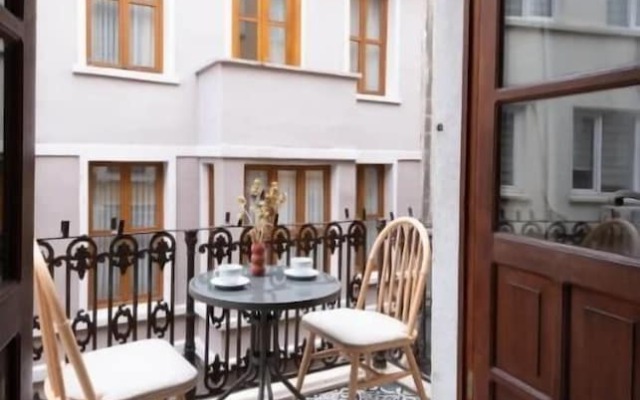 Balcony Suit Pera in Galata