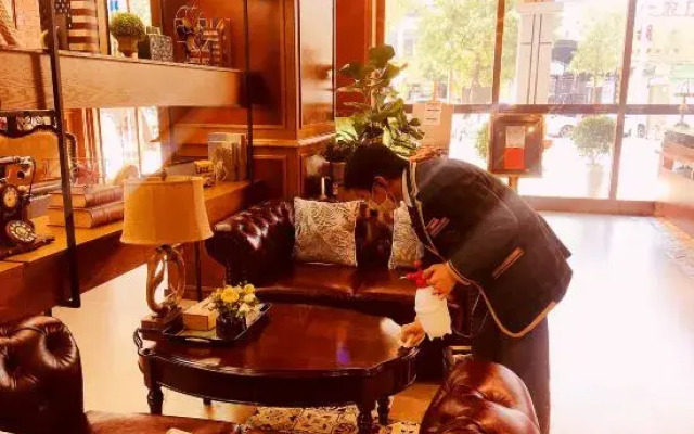 James Joyce Coffetel Hotel (Kunming Railway Station Huancheng South Road Subway Station)