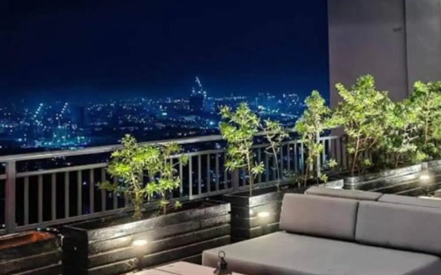 Cozy Furnished Condo near I.T. Park