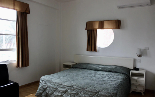 Hotel Plaza del Arco Express