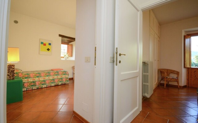 Sprawling Villa with Breathtaking Views in Emilia-Romagna