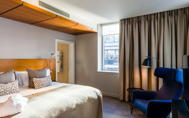 Clayton Hotel London Wall