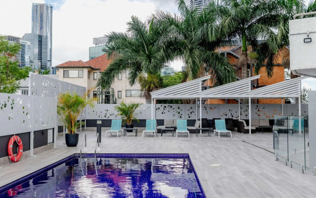 Mercure Brisbane Spring Hill
