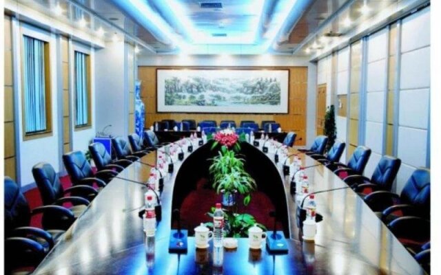 Cuifeng Hotel
