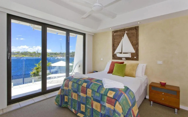Aqua Linea 3 Noosa Parade 82