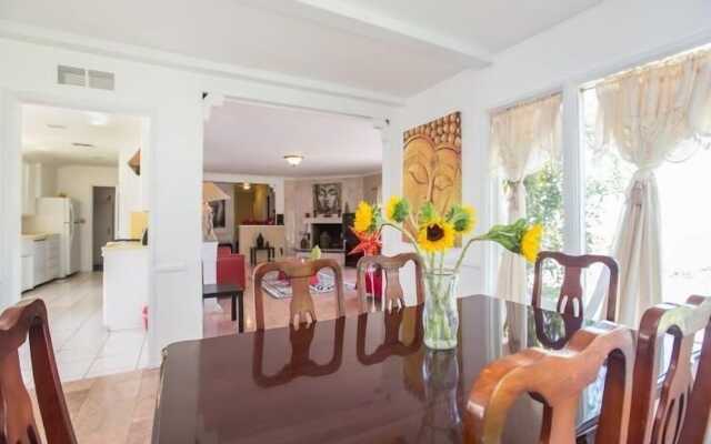 Bel-Air Villa, 3 Bedrooms - Celebrity Area