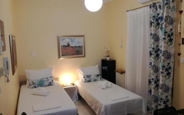 Apartment studio near Marousi station Athens