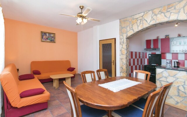 Nice Home in Vodnjan With Wifi and 4 Bedrooms