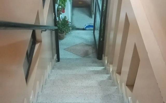 Water Palace Hostal