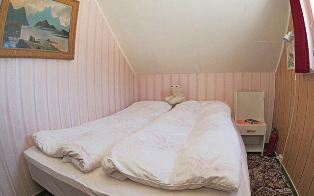 6 Person Holiday Home in Svensby