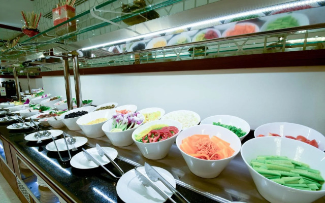 Golden Tulip Al Zahabi