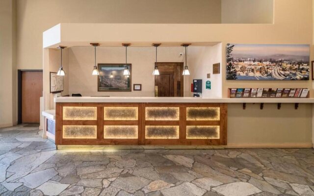 Truckee Donner Lodge