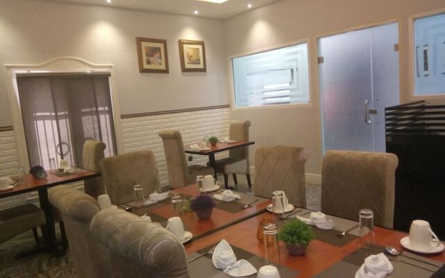 Saabhi Hotel Jabi