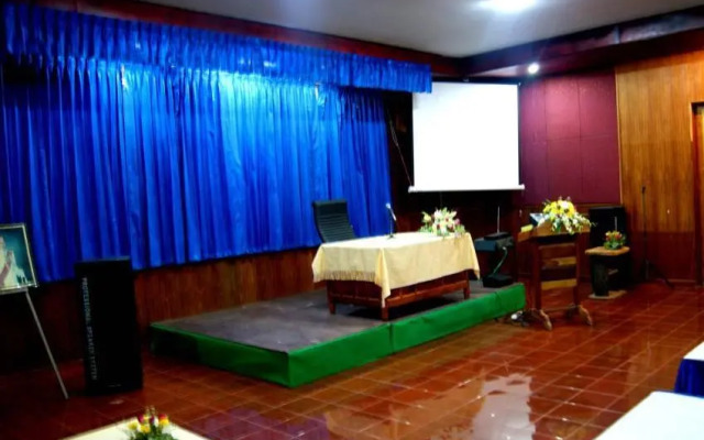 Suan Rim Khuean Resort