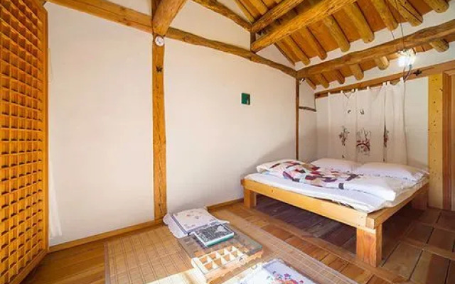 Jeonju Dankyoung Pension