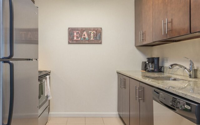 Home Away Luxury Apartments at Washington