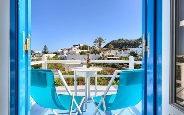Hotel Eunymos - Trattoria Da Francesco Panarea