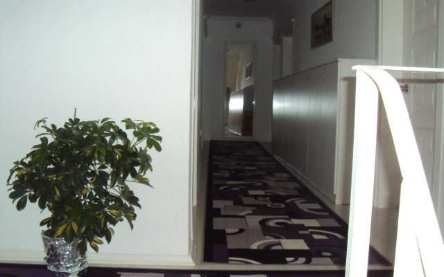 Teos Hotel