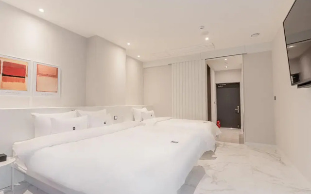 Zam 101 Hotel