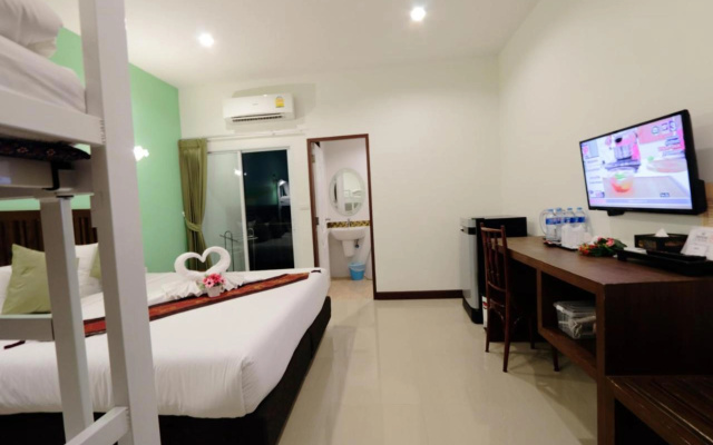 BS Airport at Phuket – Guest Rooms – Phuket Town