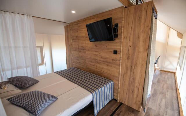 Arena One 99 Glamping